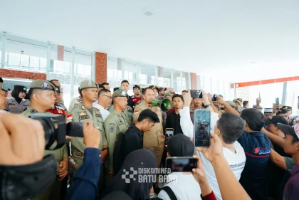 Bupati Batu BaraRespon Aksi Warga Ujung Kubu