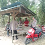 Jaga Kamtibmas, Sat Binmas Polres Batu Bara Sapa Petani Dusun IV Mekar Baru